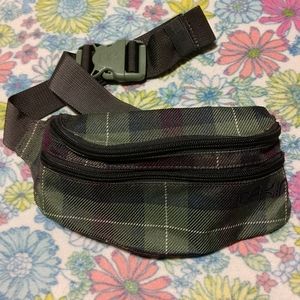 Dakine Plaid Fanny Pack